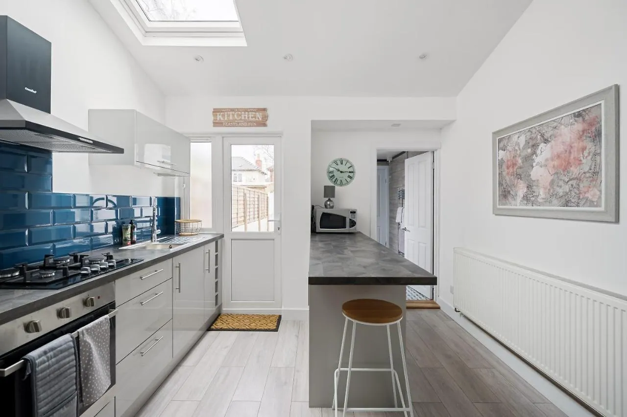 Adorable, Inviting Town House! Villa Cheltenham United Kingdom